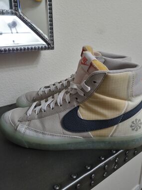 Nike Blazer Mid with Navy Swoosh and Pale Yellow Panels